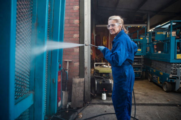 Best Commercial Building Pressure Washing  in Punxsutawney, PA